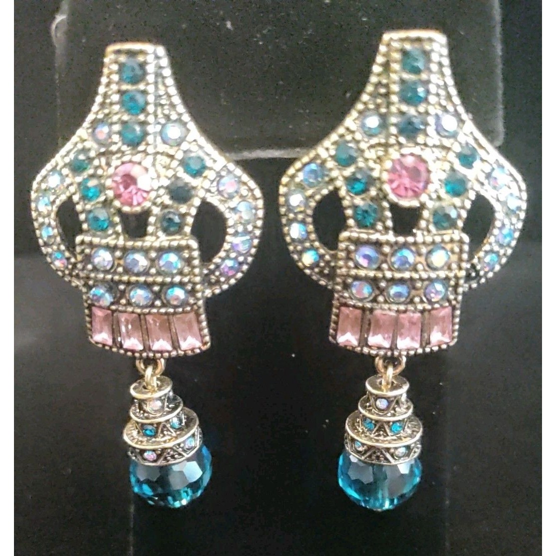 Unsigned Heidi Daus Dangle Earrings W/Red Blue & Green Rhinestones 2.5" L 1.25 W